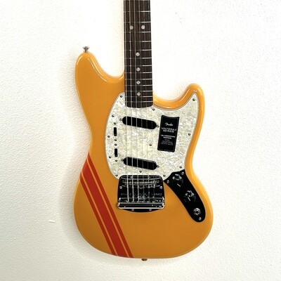 New Fender Vintera II 70&#39;s Competition Mustang
