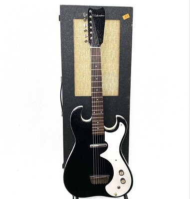 1960&#39;s Silvertone 1448 w/ Case Amp
