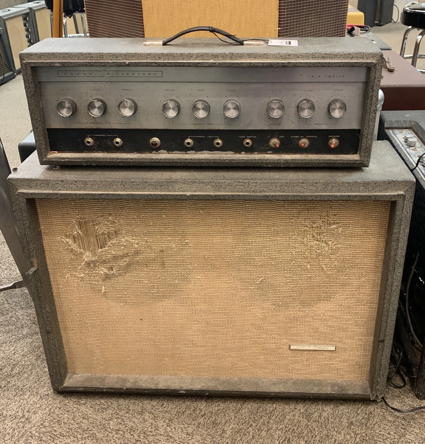 1960&#39;s Silvertone 1484 Twin Twelve
