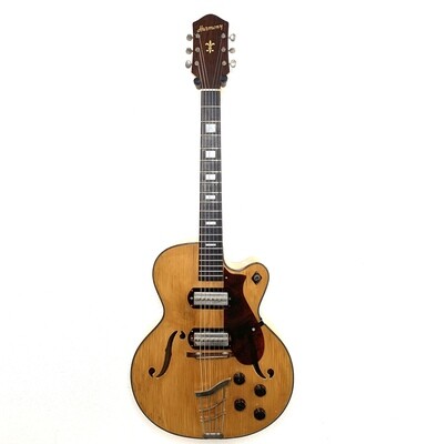 1950s / 1960s Harmony H-62 Blonde
