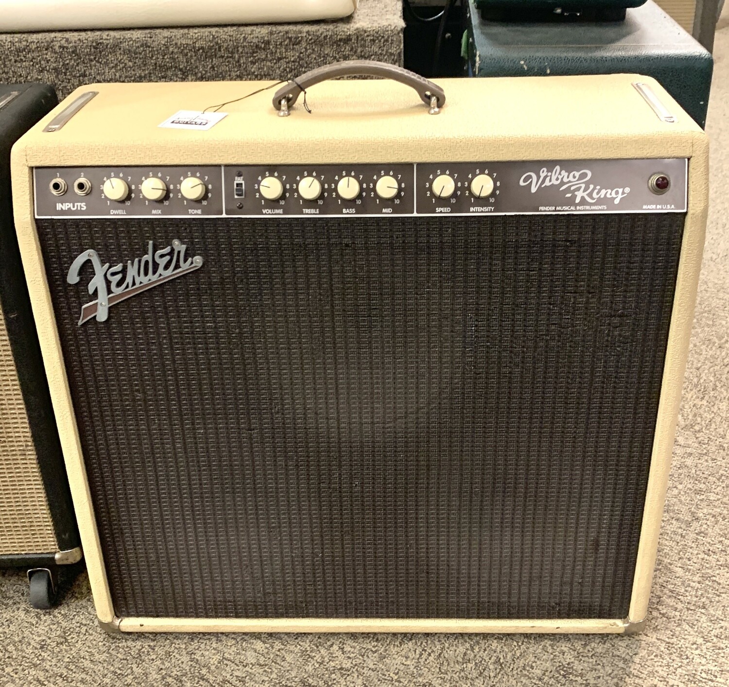1990&#39;s Fender Vibro King