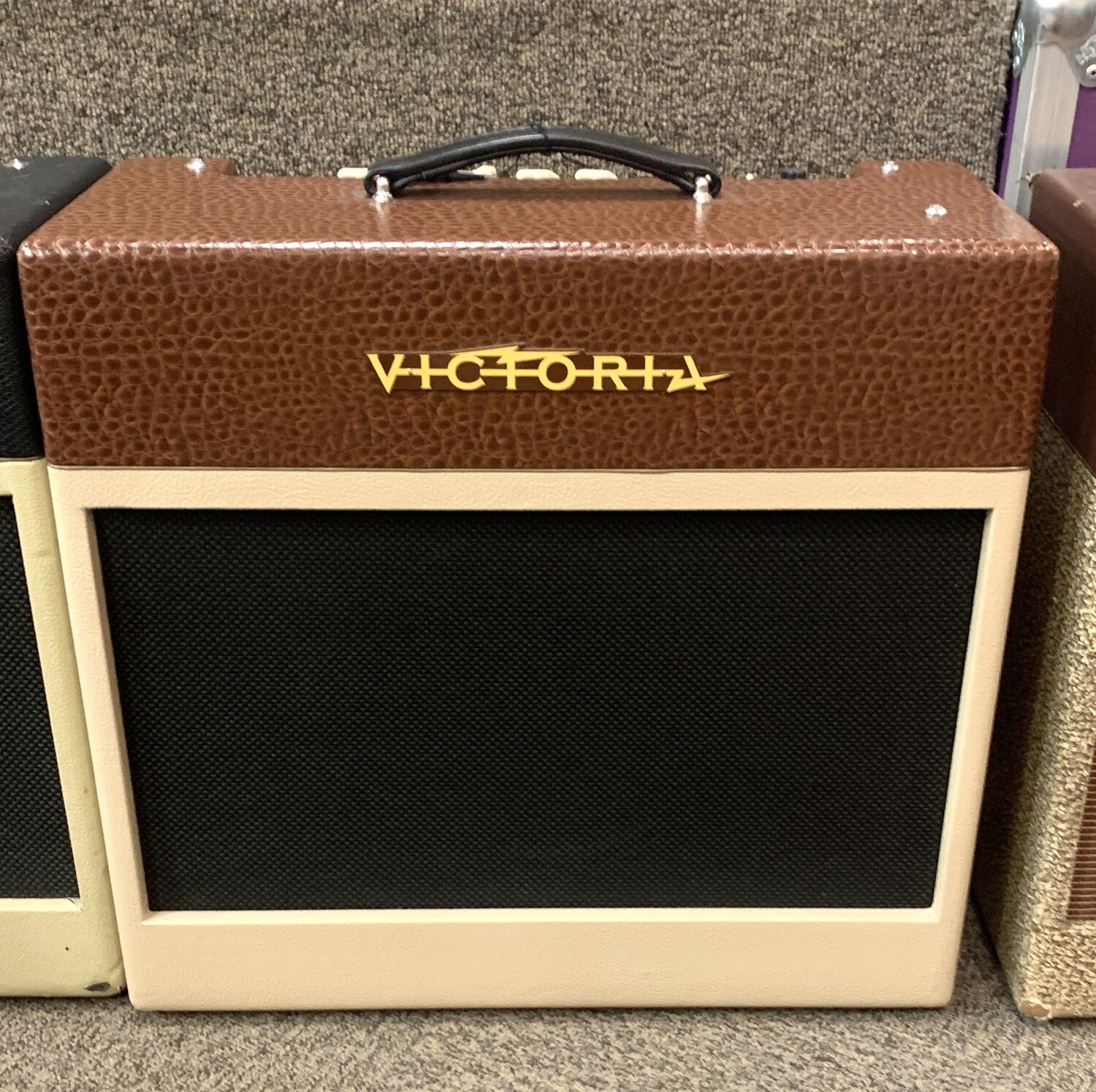 2023 Victoria Electro King