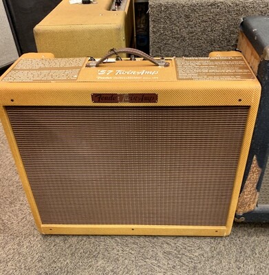 Fender &#39;57 Twin Hand Wired
