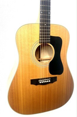 1981 Guild D46