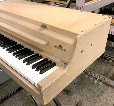 1963 - 1964 Wurlitzer 140a