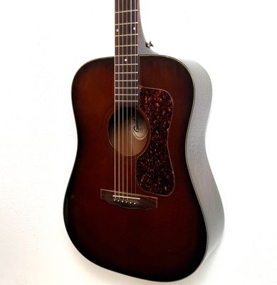 1981 Guild D 25M