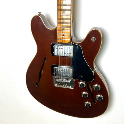 1975 Fender Starcaster