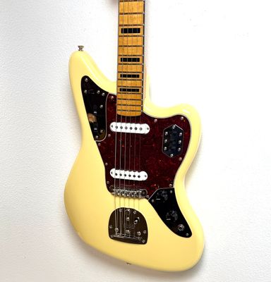 New Fender Vintera II Jaguar