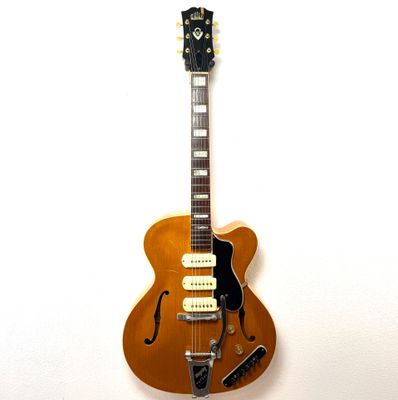 1954 Guild X-375 Stratford
