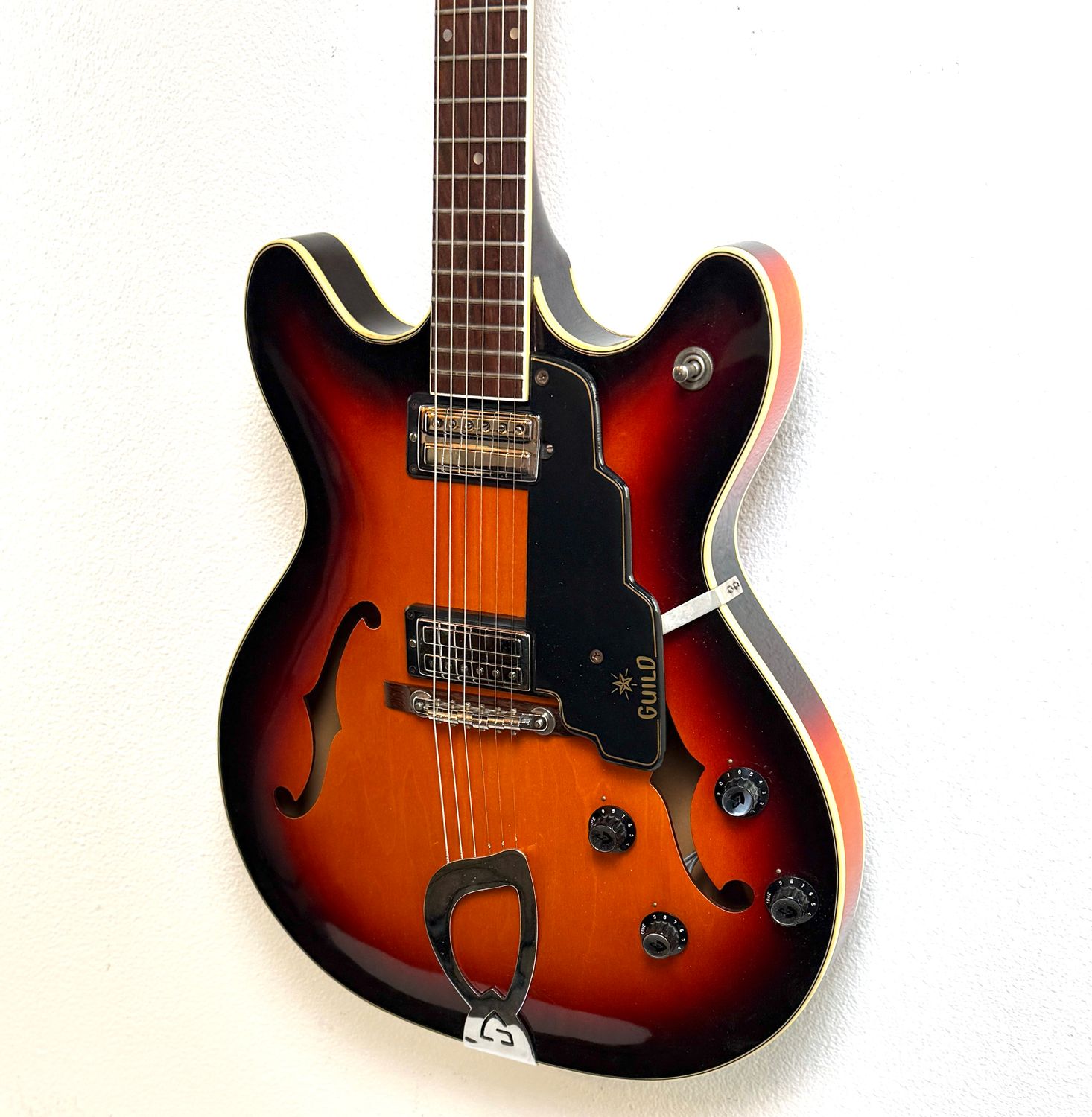 1967 Guild Starfire IV