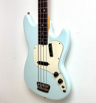 1972 Fender Musicmaster Bass