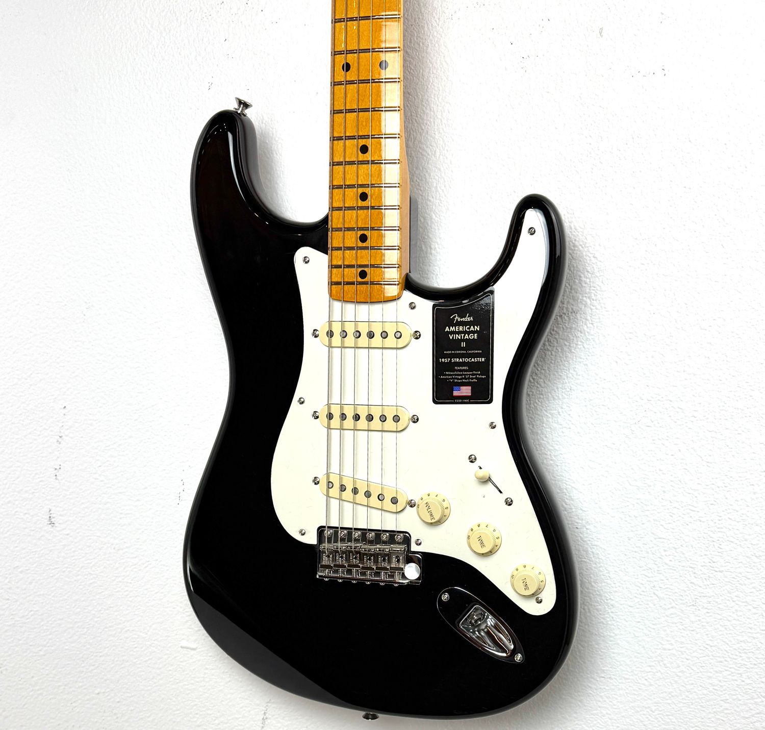 New Fender American Vintage II 1957 Stratocaster
