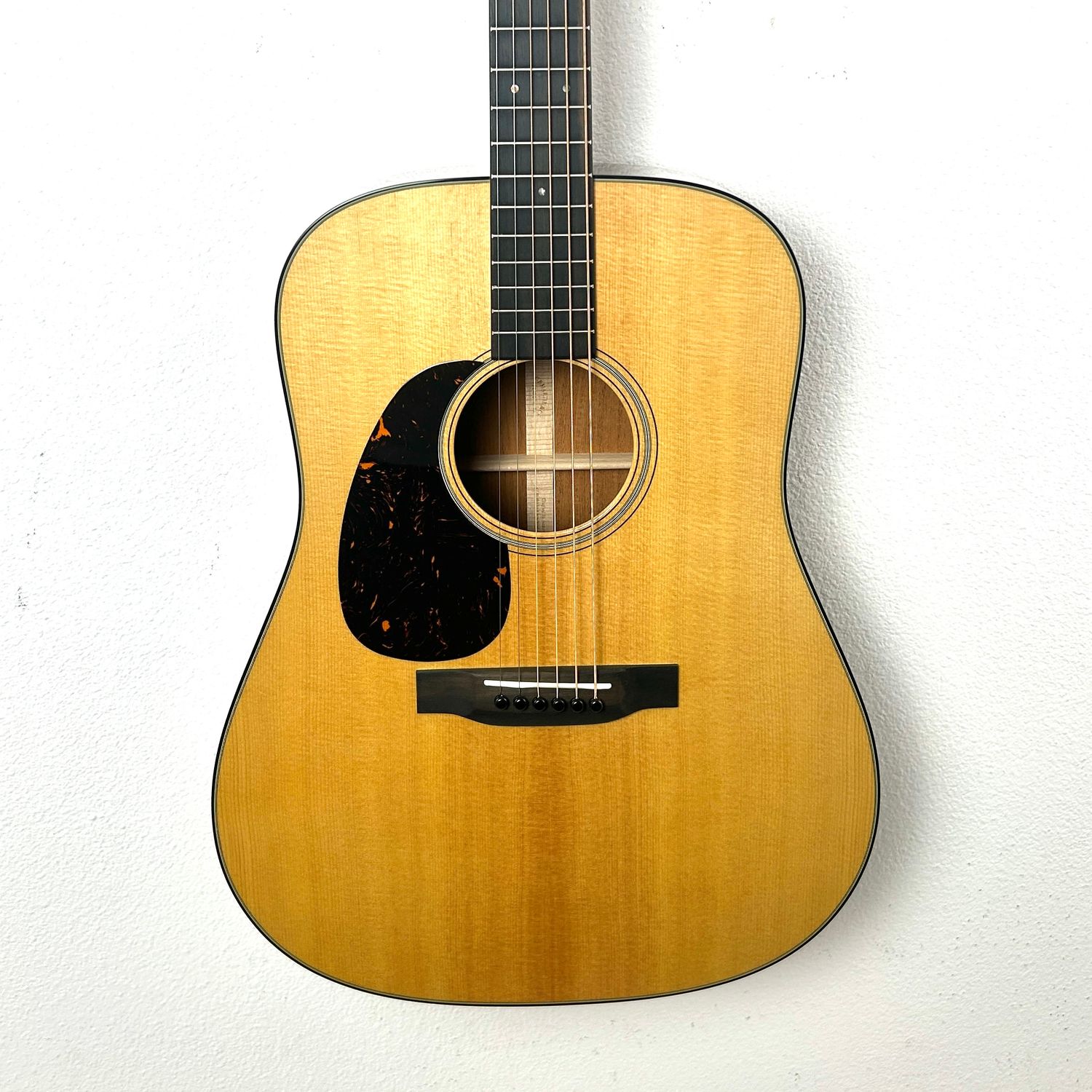 New 2025 Martin D-18 Standard Lefty