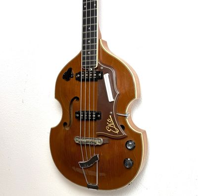 1960&#39;s EKO 995 Violin Bass