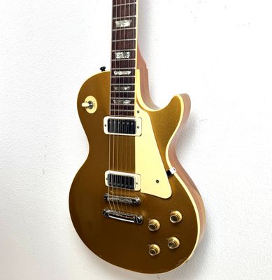 1974 - 1975 Gibson Les Paul Deluxe