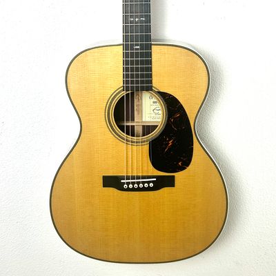 New Martin 30th Anniversary 000-EC