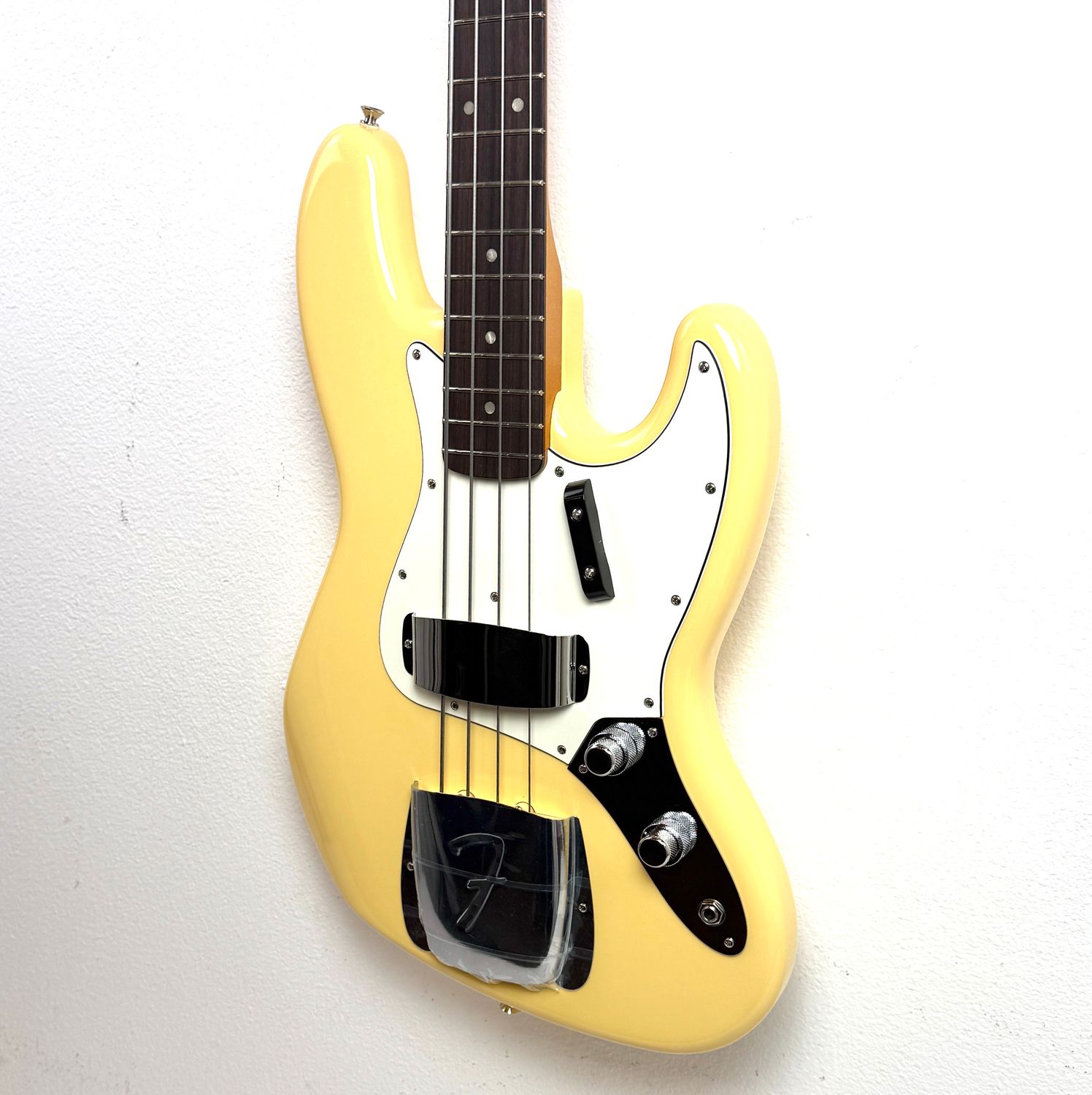 New Fender Laura Lee Signature Jazz Bass