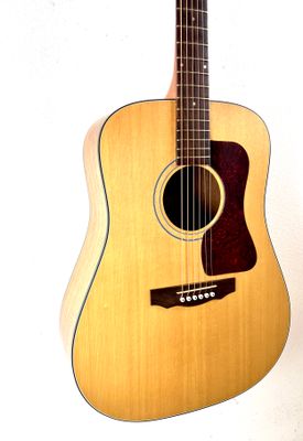 1998-99 Guild D4 NT HR True American