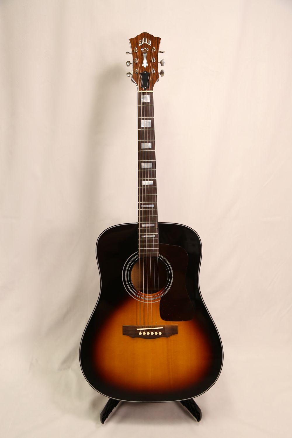 Guild D-40 T Deluxe GSR