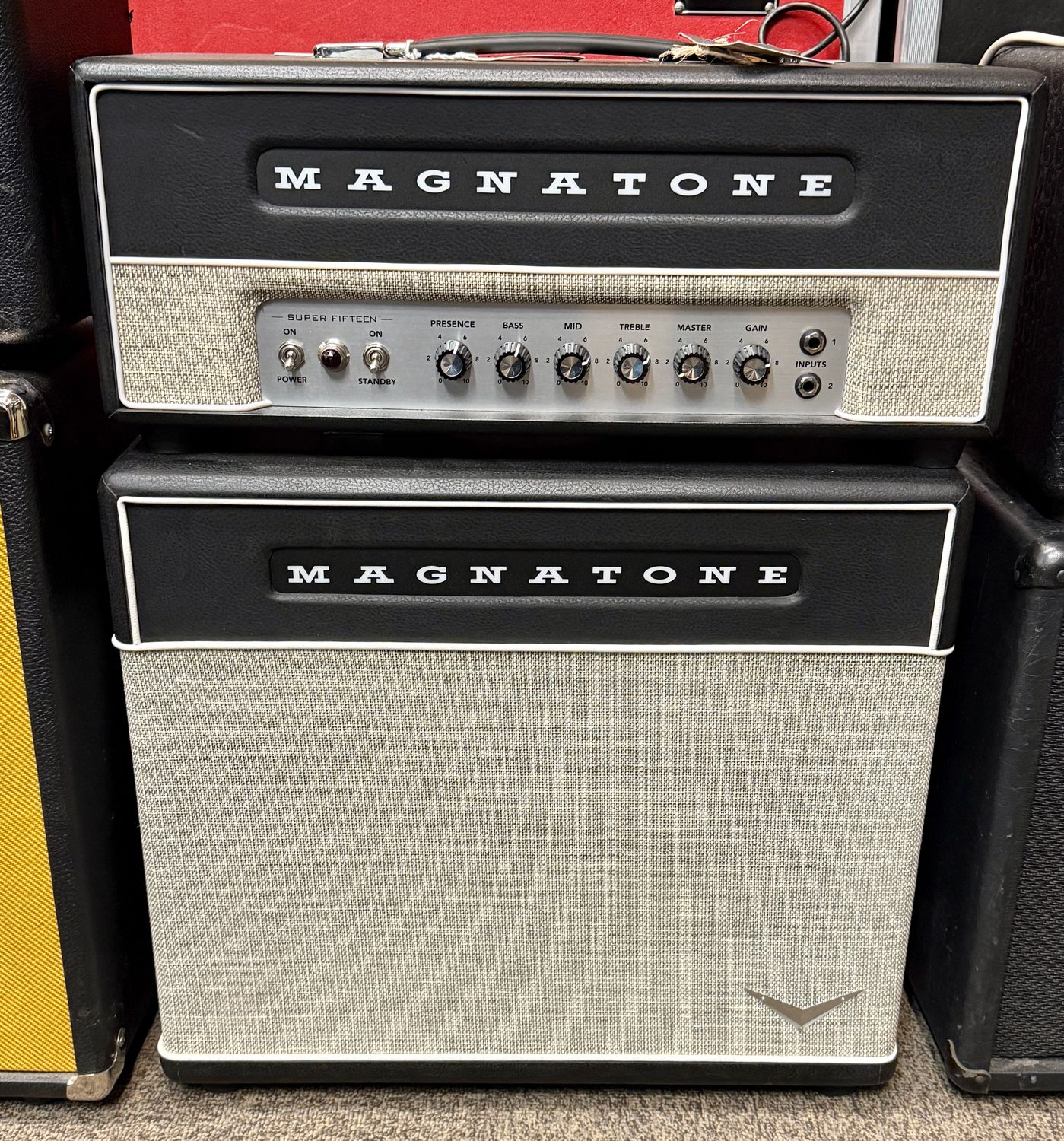 Magnatone Super 15 15 Watt Amp w/ 1x12 Cabinet