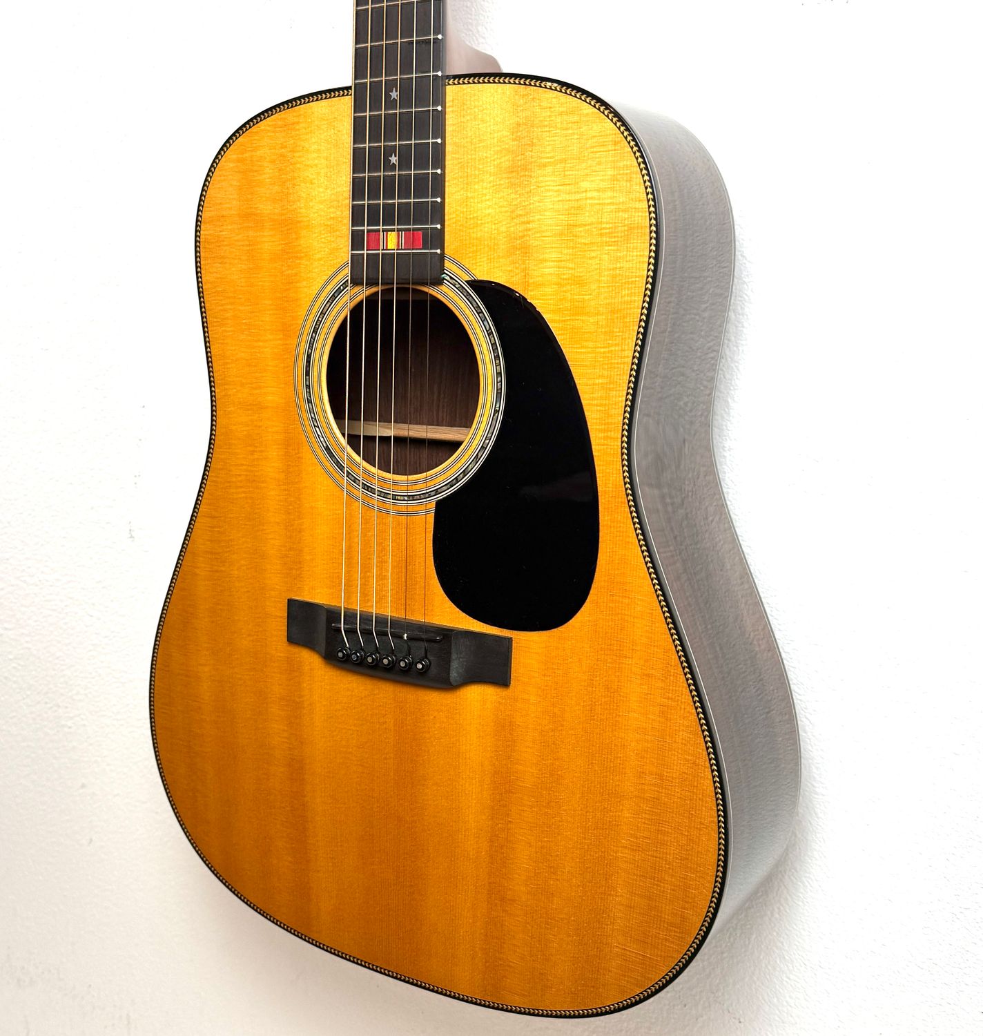 2002 Martin DVM Dreadnought Veterans&#39; Special Edition