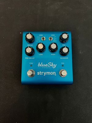 Strymon blueSky Reverberator V2