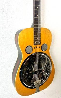1974 Dobro D60 Roundneck