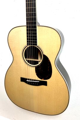 New Santa Cruz OM Grand German Spruce Top