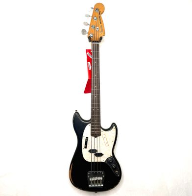 New Fender JMJ Mustang Bass