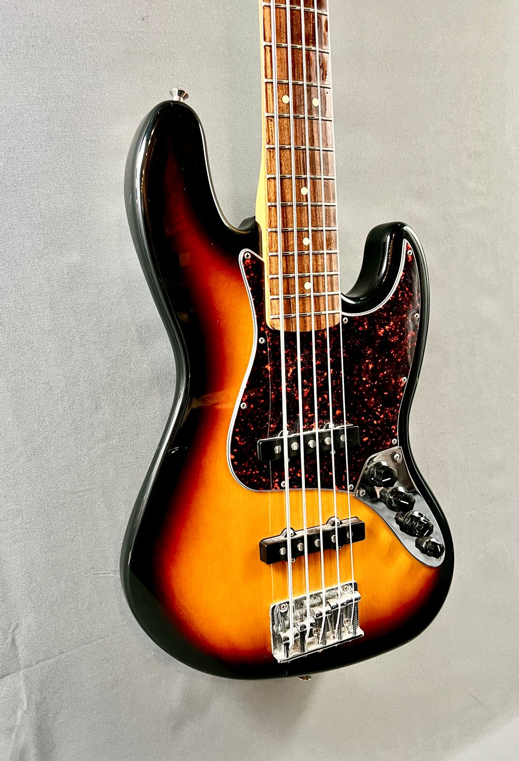 2001 Fender MIM 5 String Jazz Bass