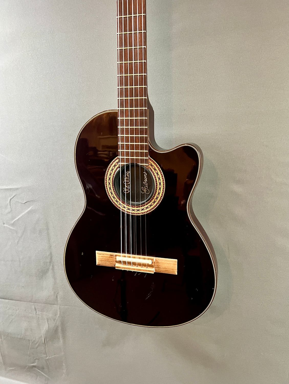 1992 Gibson Chet Atkins CEC Nylon