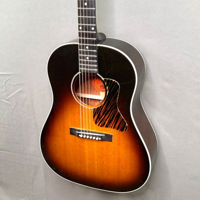 1995 Gibson Limited Edition J-35 #138 of 250 1995 Gibson Limited Edition J-35 #138 of 250