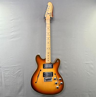 1976 Fender Starcaster