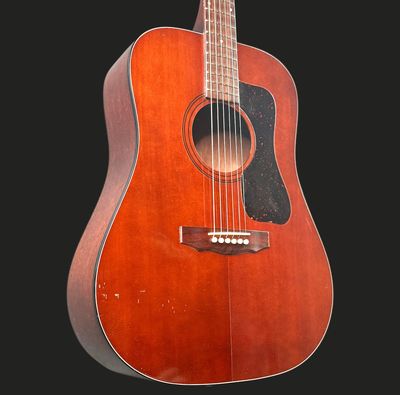 1975 Guild D-25M