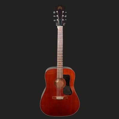 1975 Guild D-25M