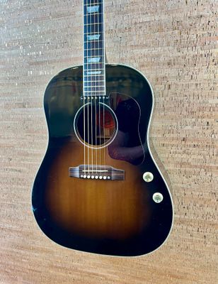 2006 Gibson J-160 E
