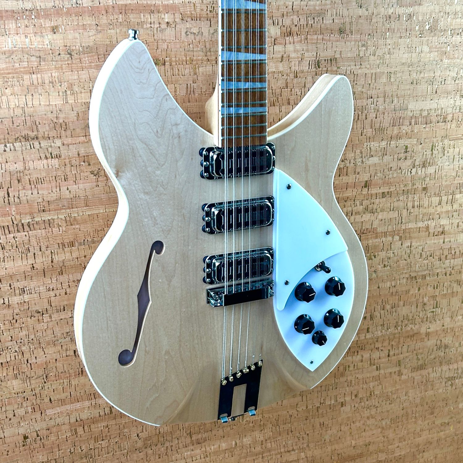 2024 Rickenbacker 1993 Plus 12 Maple Glo