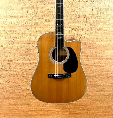 2005 Martin DC Aura
