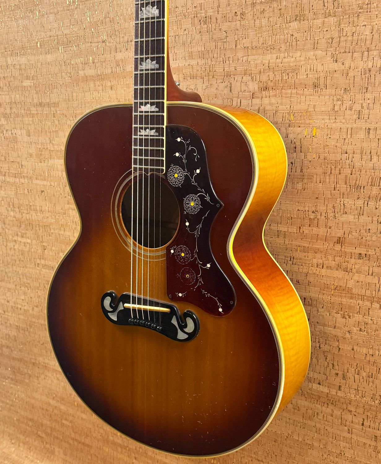 1969 Gibson J-200 Custom 1969 Gibson J-200 Custom