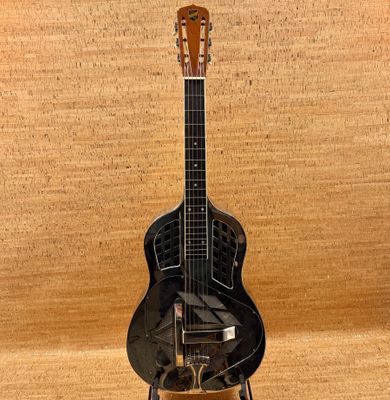 1928 National Tri Cone Square Neck