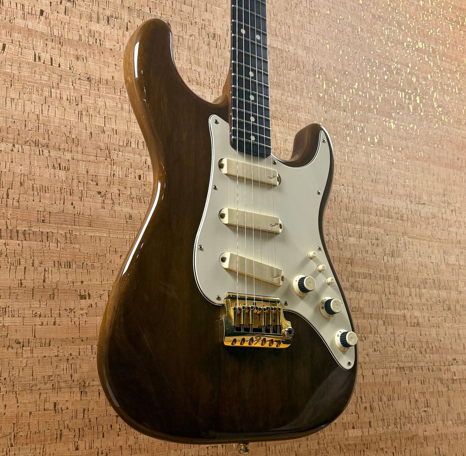 1983 Fender Stratocaster Elite Walnut