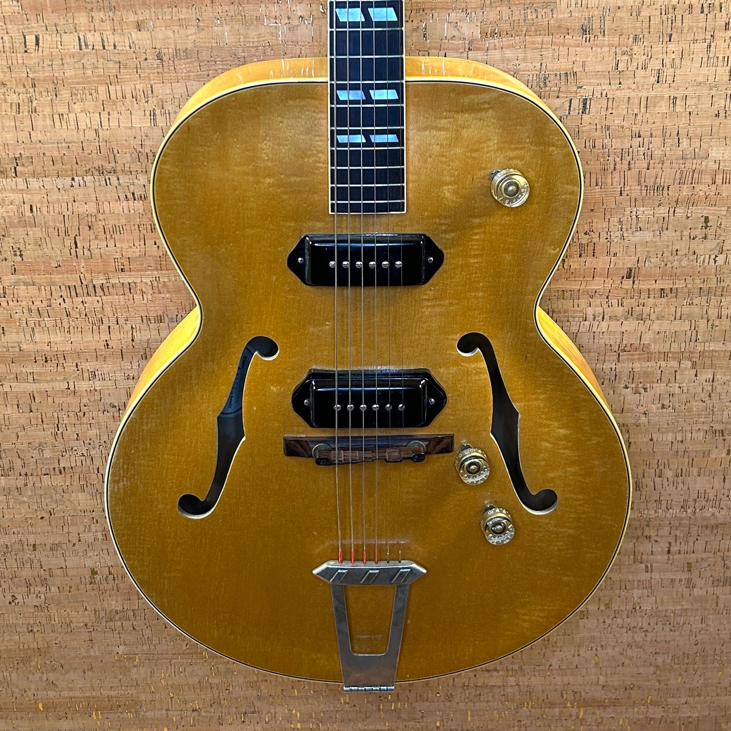 1950 ES-300