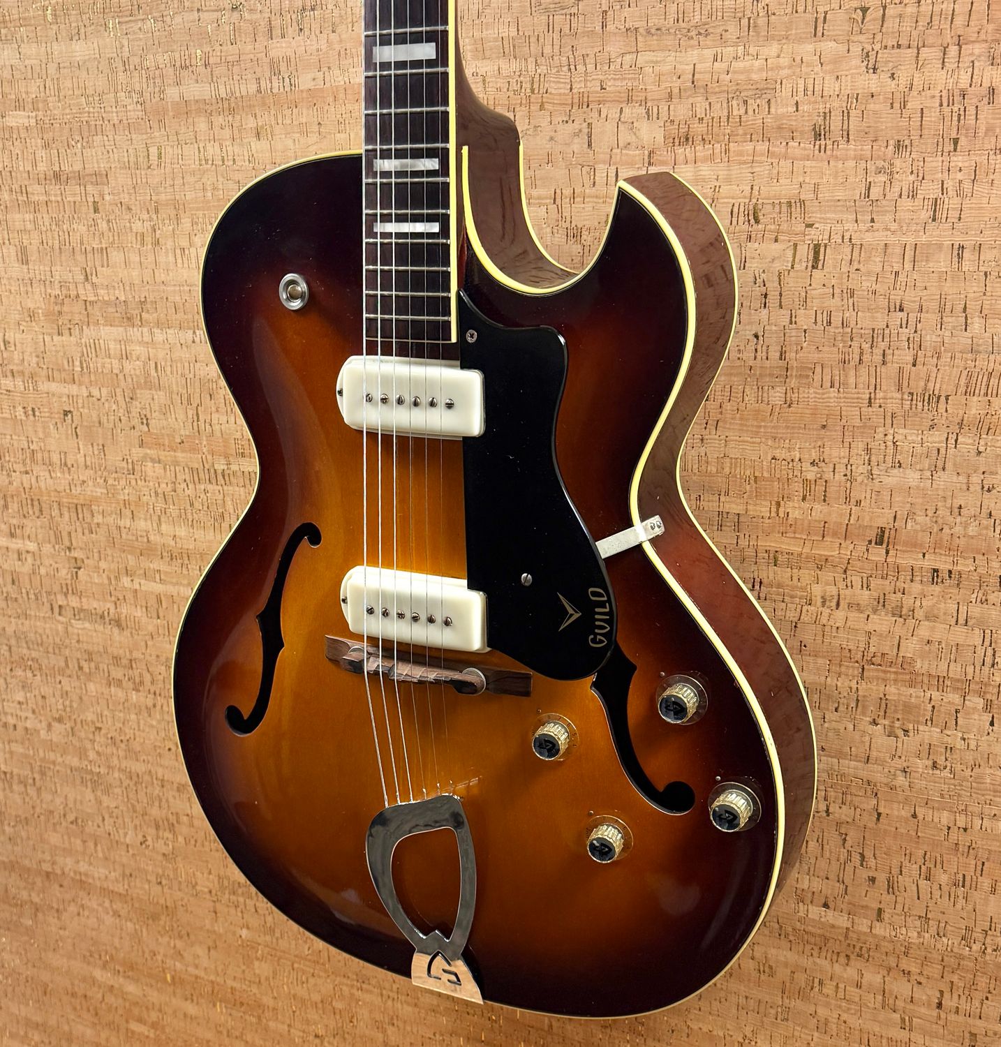 1962 Guild CE-100D Capri