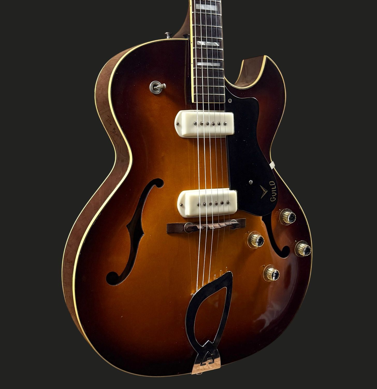 1962 Guild CE-100D Capri 1962 Guild CE-100D Capri