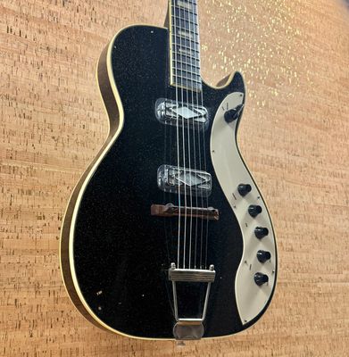 1960's Silvertone Jupiter 1423