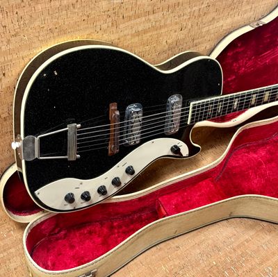 1960's Silvertone Jupiter 1423 1960's Silvertone Jupiter 1423