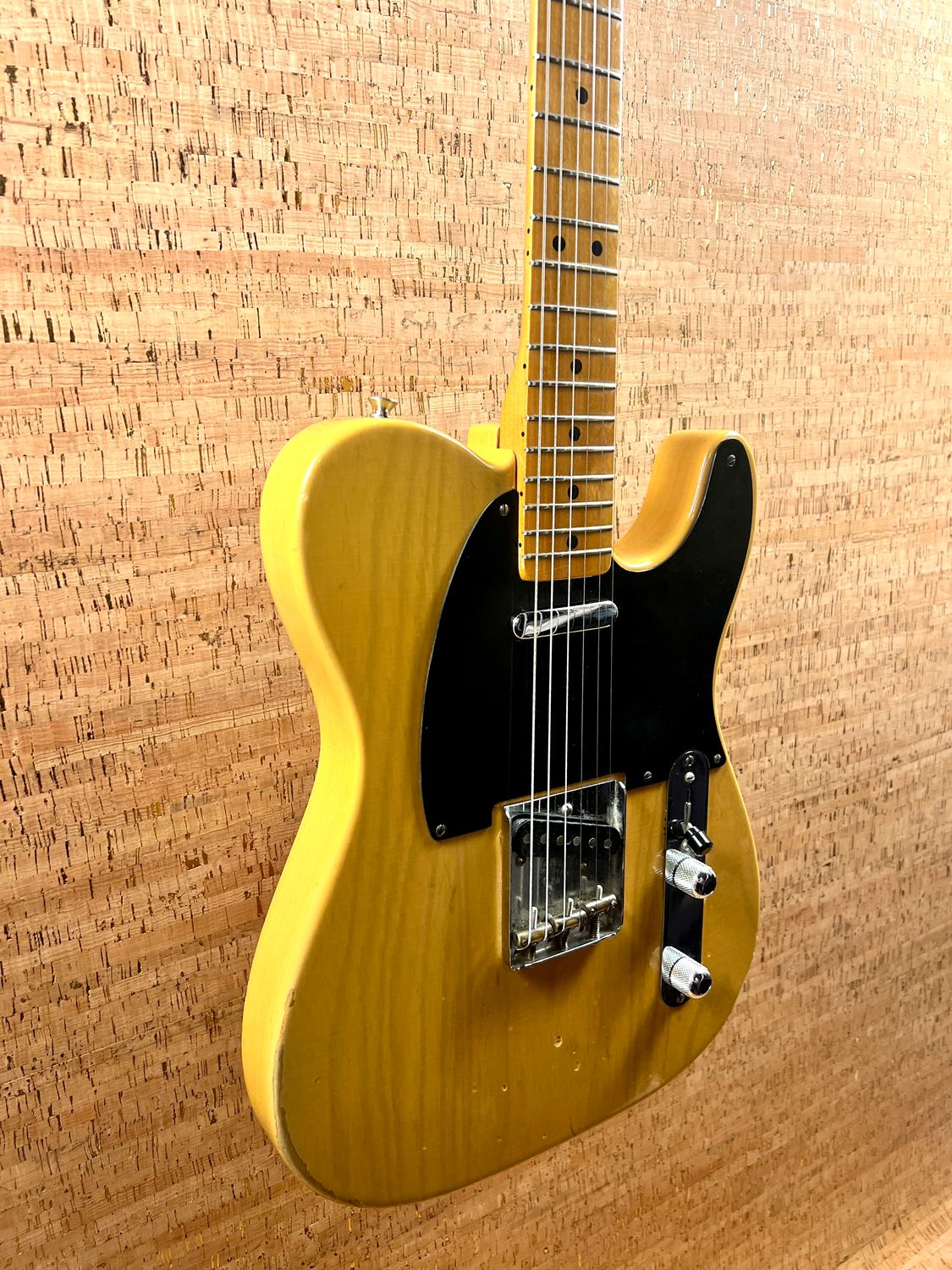 1982 Fender AVRI 52 Reissue Telecaster 1982 Fender AVRI 52 Reissue Telecaster