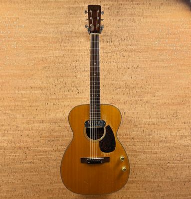 1961 Martin 00-18 E