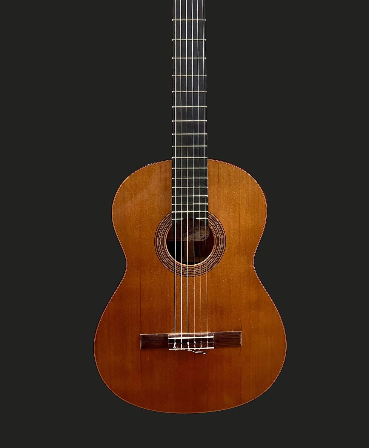 2001 Salvador Castillo Estudio Classical 2001 Salvador Castillo Estudio Classical