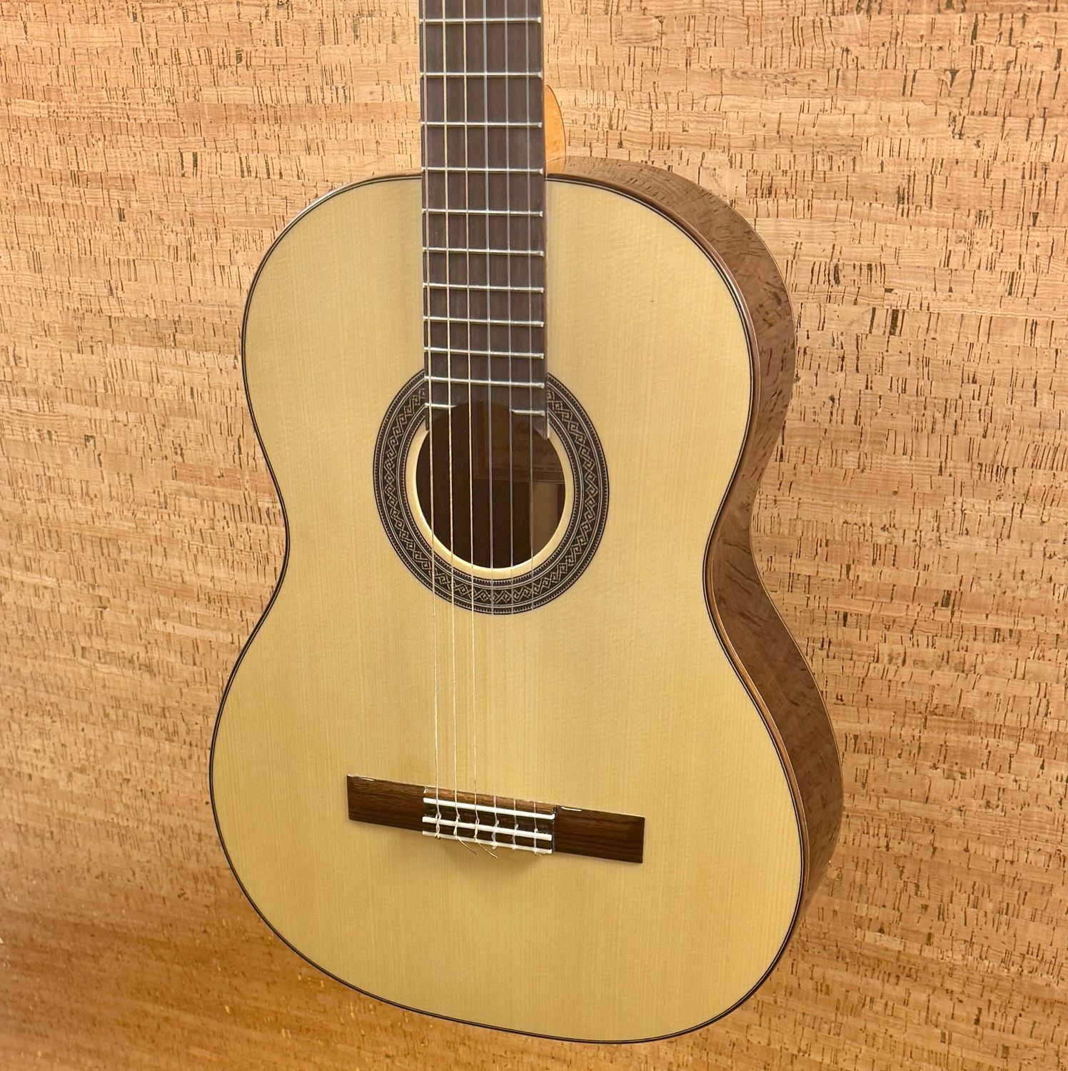 2020 Kenny Hill New World Guitar Estudio Series 2020 Kenny Hill New World Guitar Estudio Series